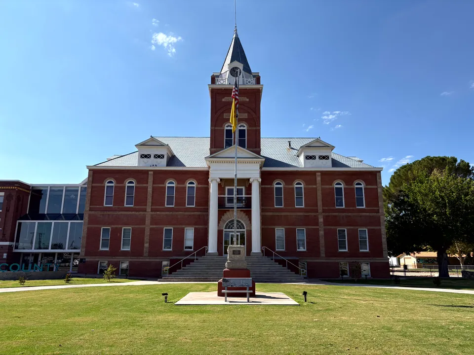 Historic courthouse in Deming