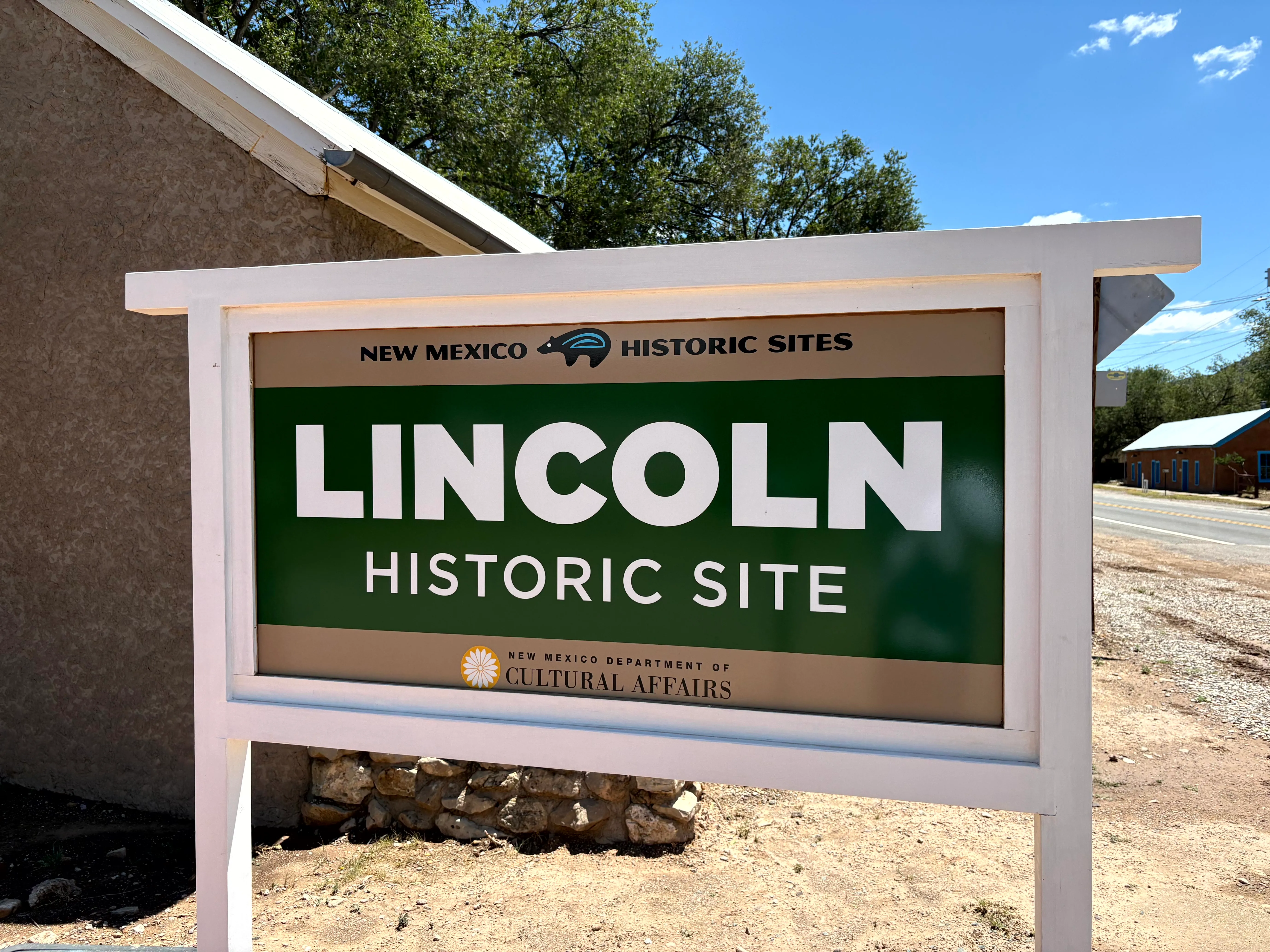 Lincoln County War: Billy the Kid and New Mexico’s Bloody Feud thumbnail
