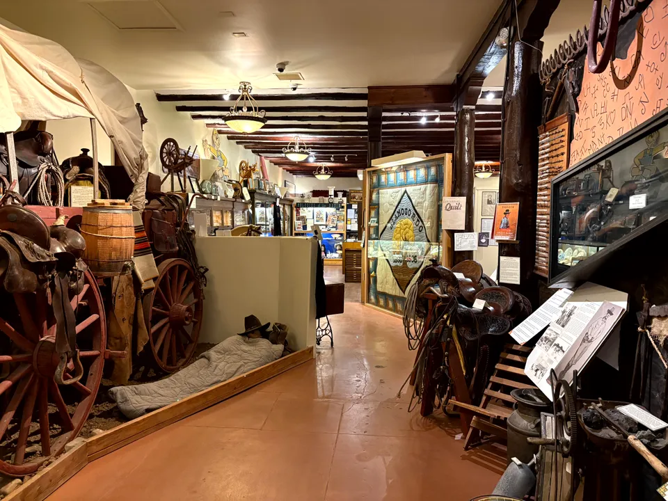Photograph of History3 at Alamogordo, New Mexico.