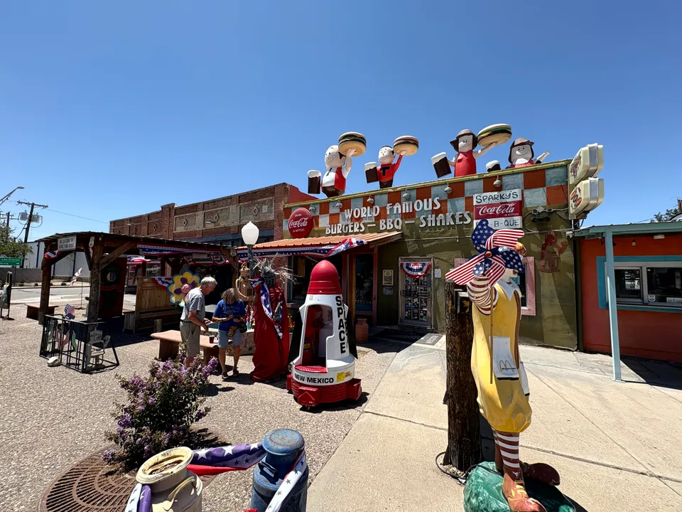 Photograph of Sparkys3 at Hatch, New Mexico.