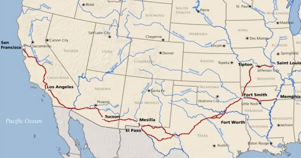 A trace of the historic Butterfield Trail near Fort Cummings