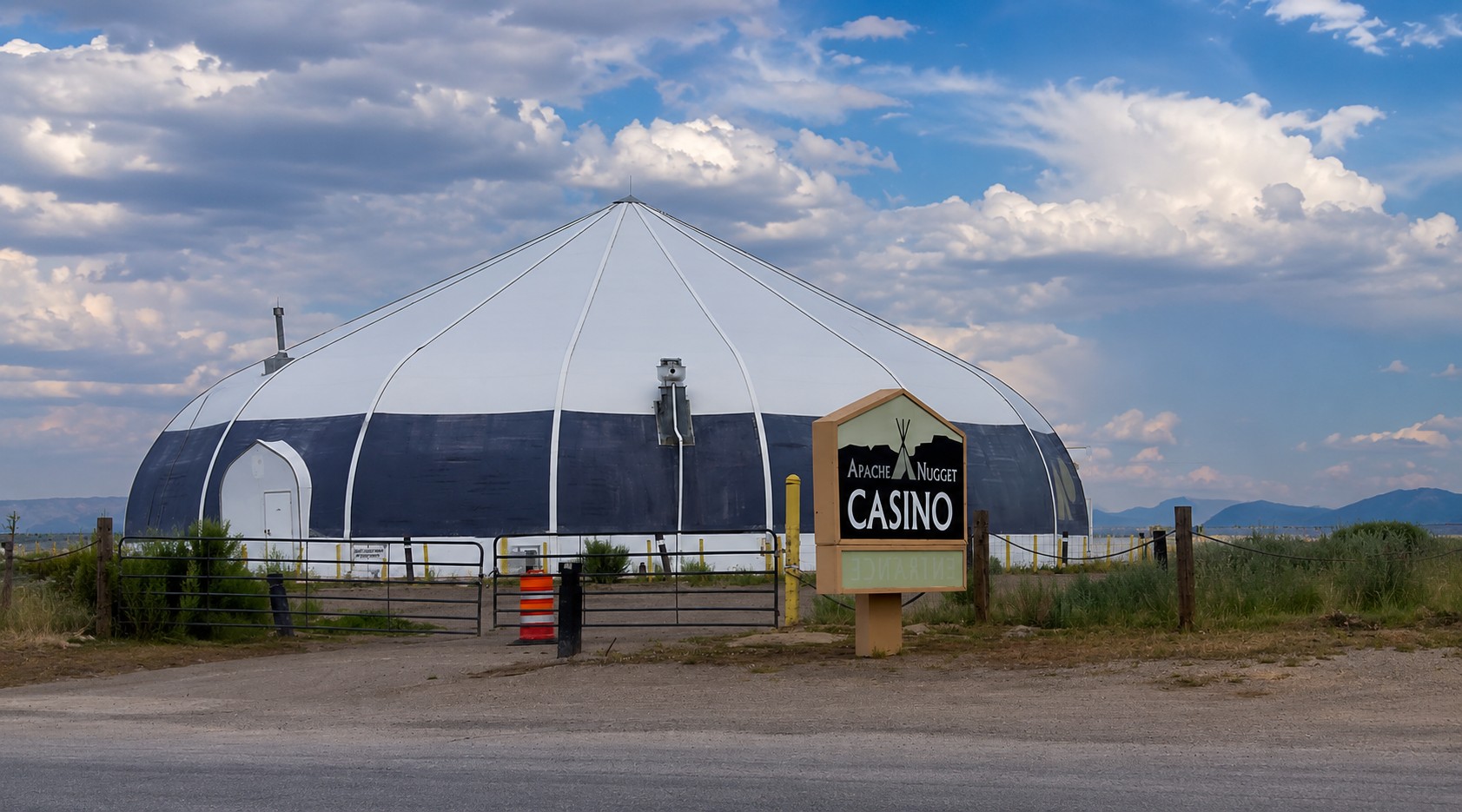 Apache Nugget Casino