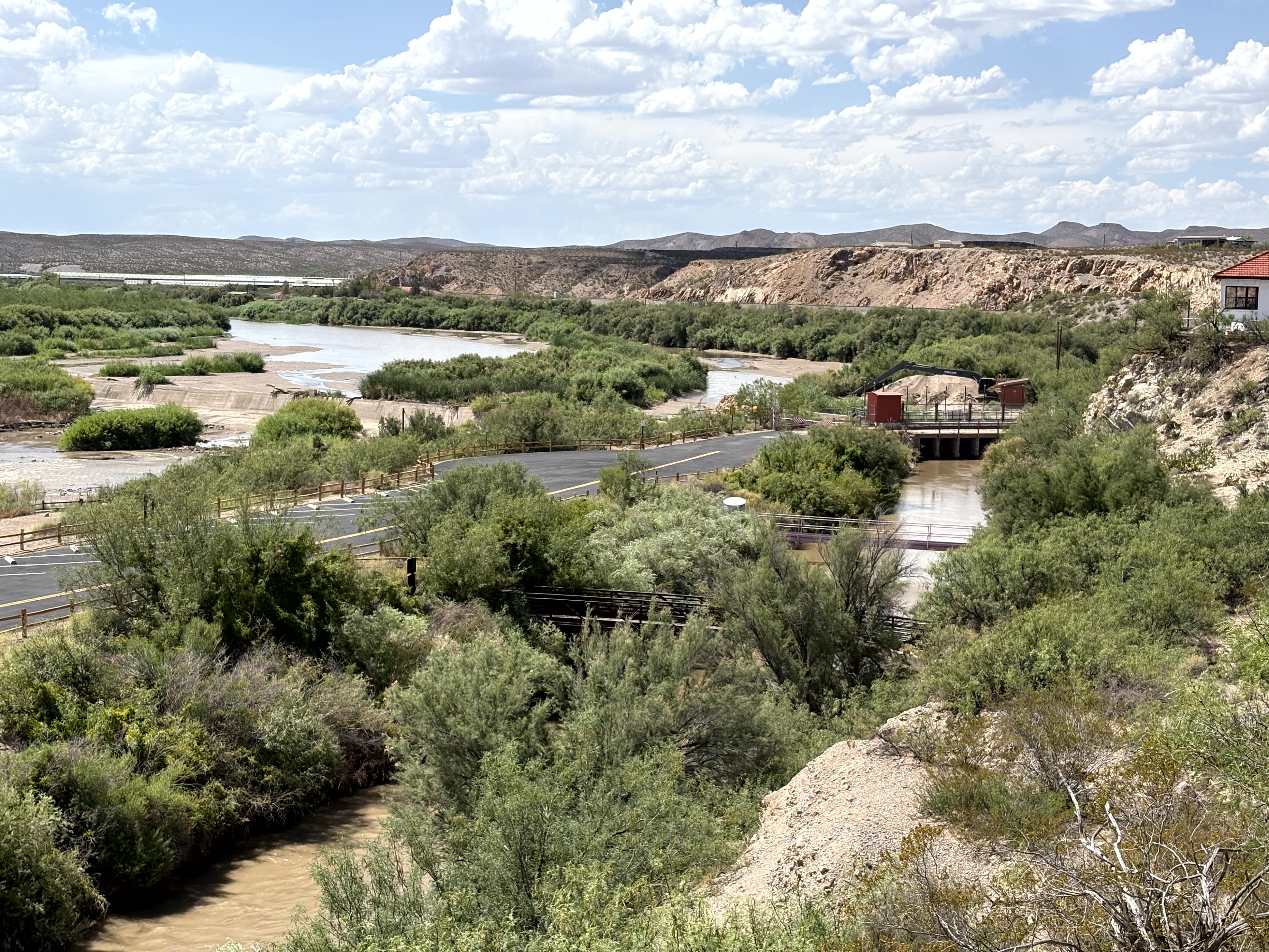 Scenic view of Leasburg Dam State Park