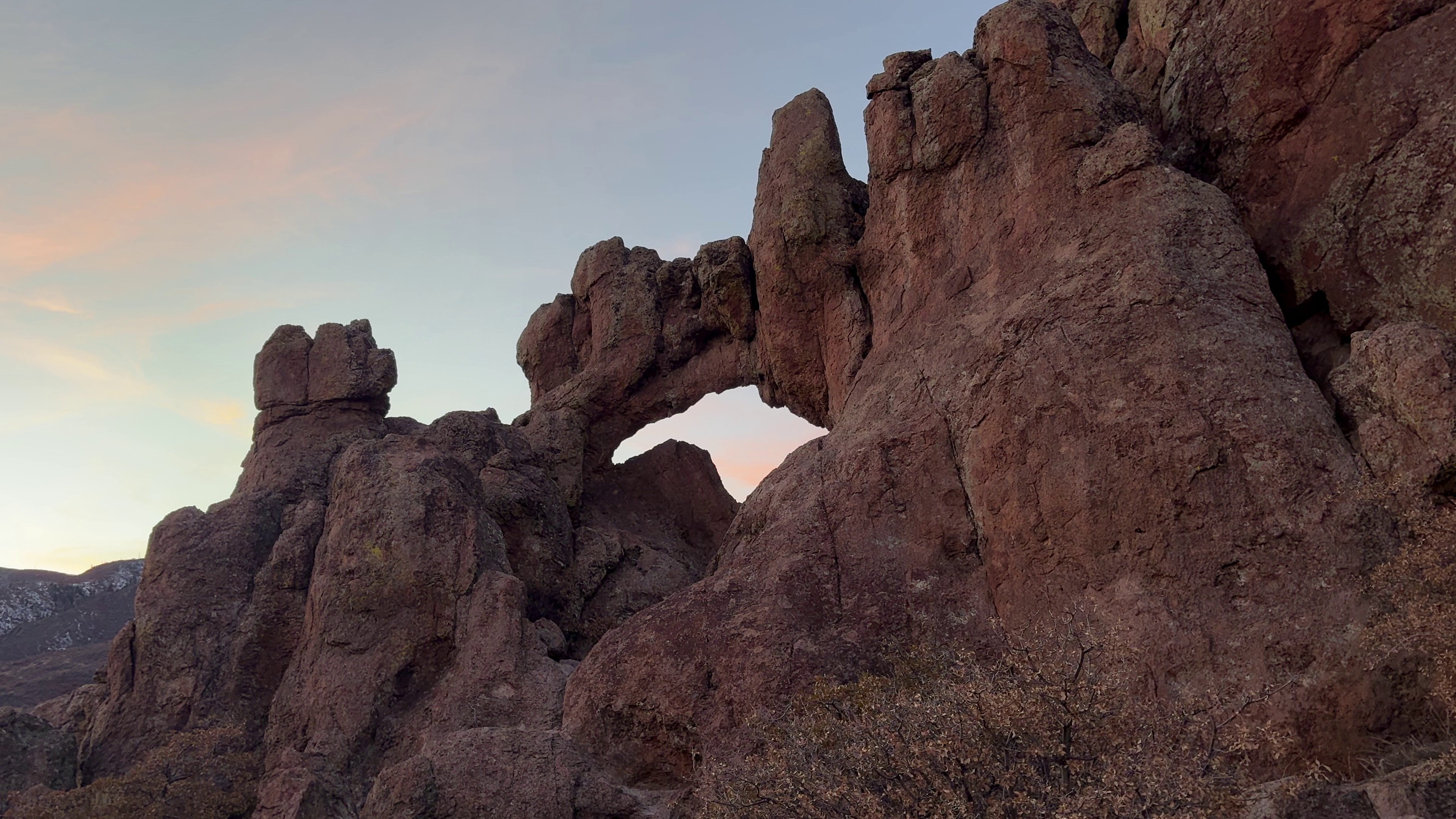 Scenic view of Los Alamos Arch